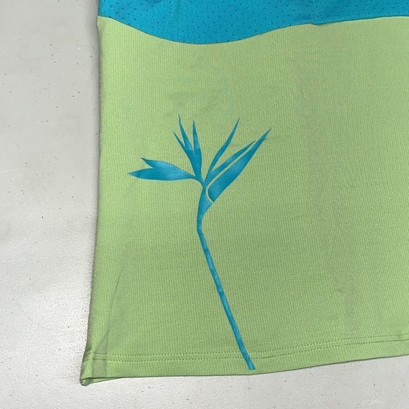 Under Armour Size XL Blue & Green Colorblock Athletic Tank Top w/ Shelf Bra - Picture 3 of 4